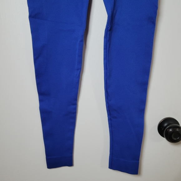Set Active High Waisted Seamless Blue Leggings | SET Active Leggings | Small - Picture 2 of 8